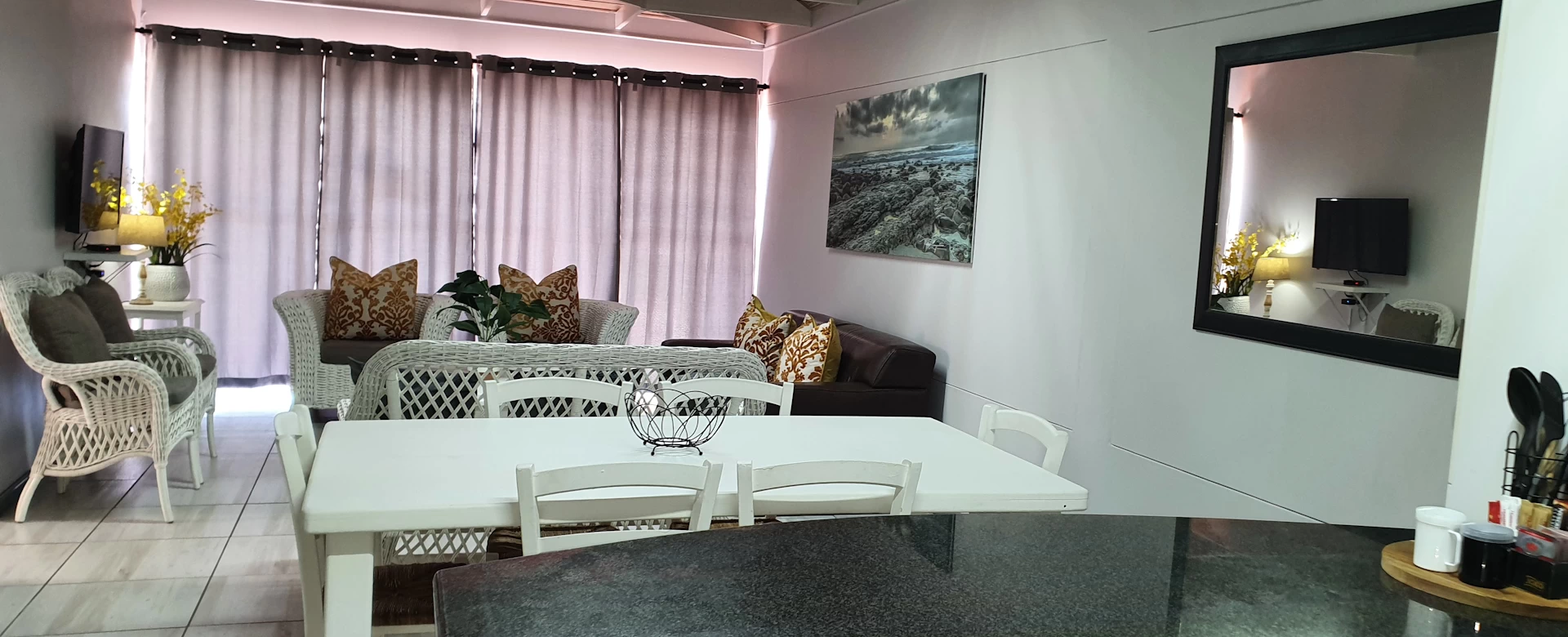 Point Village Hotel - Apartments