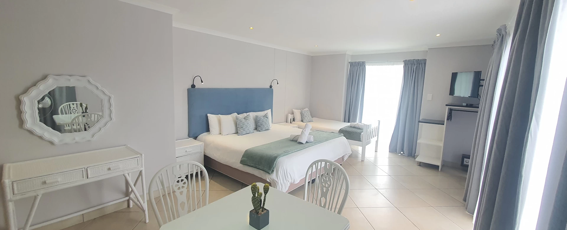 Point Village Hotel - First Floor Rooms