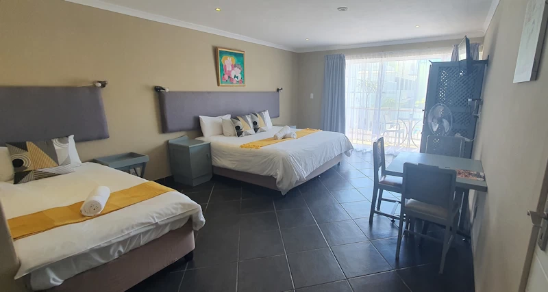 Room 8 - Family Room