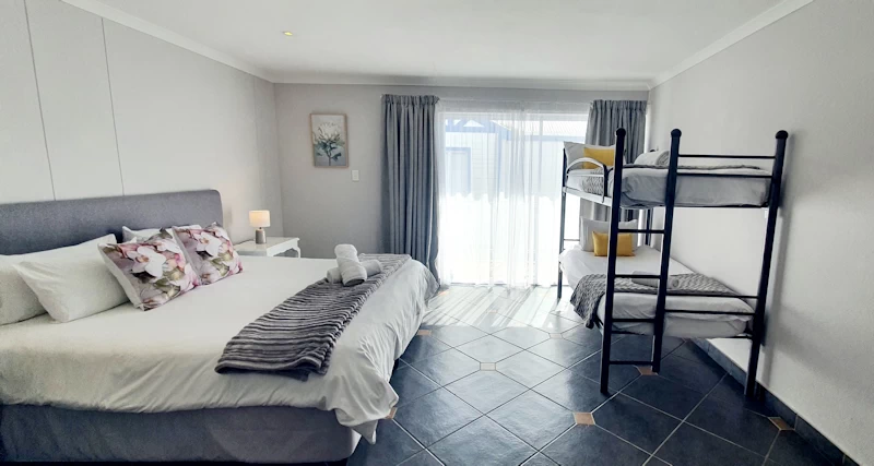 Room 11 - Family Room