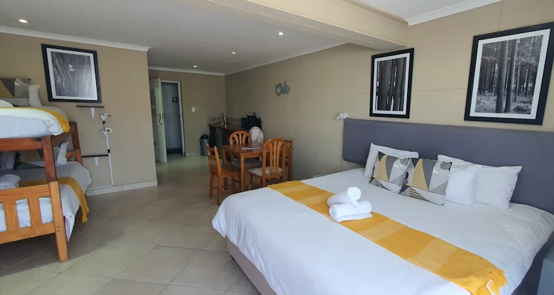 Room 12 - Family Room